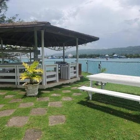 Ferienwohnung Chalet Cassie Montego Bay Exterior foto
