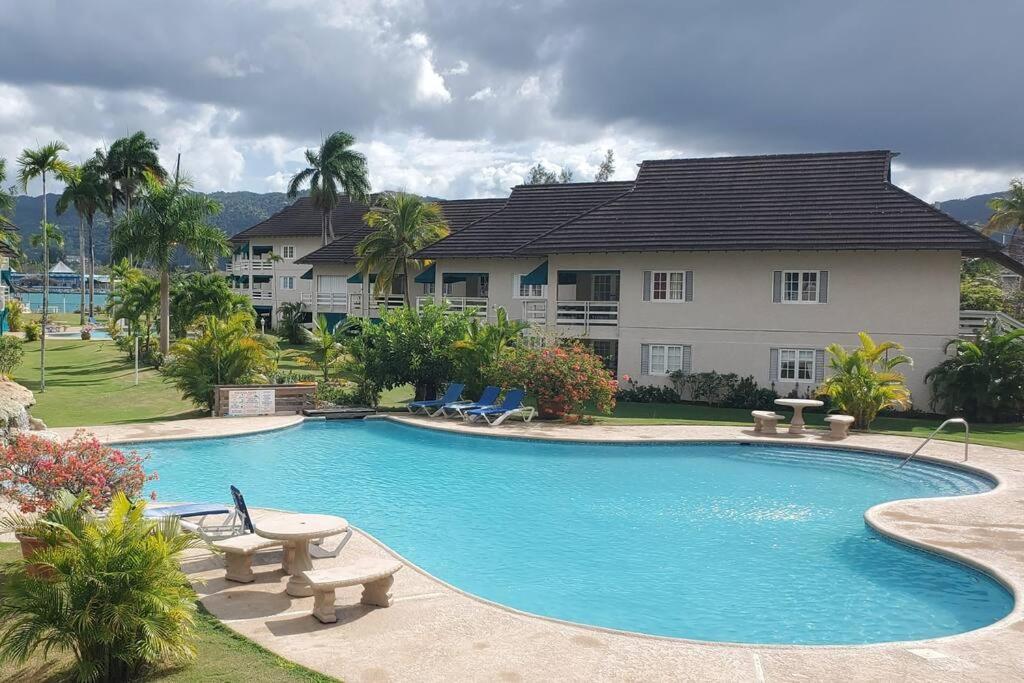 Ferienwohnung Chalet Cassie Montego Bay Exterior foto